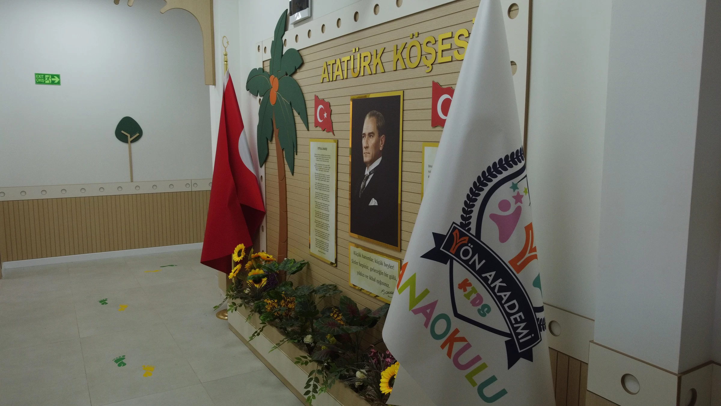 Yön Akademi Kids Atatürk Köşemiz